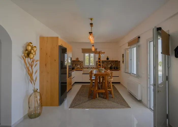 Marvarit וילה Vóthon